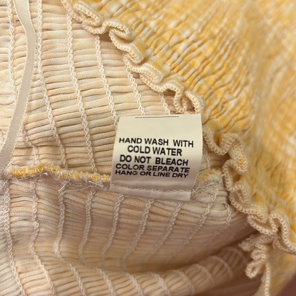 Yellow/Gold Two Piece Set - Picture 6 of 8